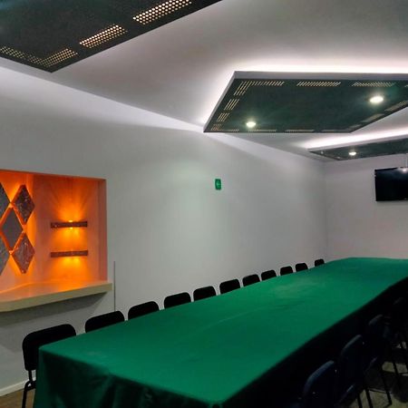 Hotel Plaza Pachuca Сапотлан-де-Хуарес Экстерьер фото